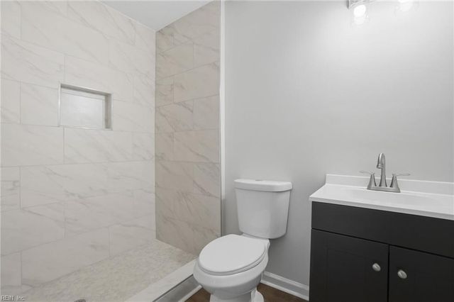 1903 Dawnee Brook TRL S, Chesapeake, VA 23320