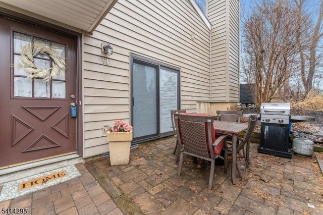 94 N Slope, Union Twp., NJ 08809