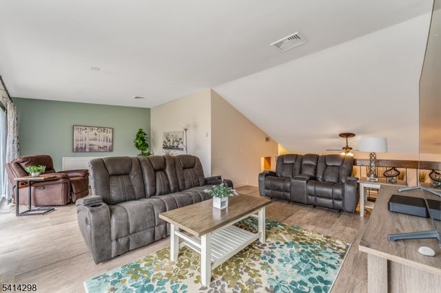 94 N Slope, Union Twp., NJ 08809