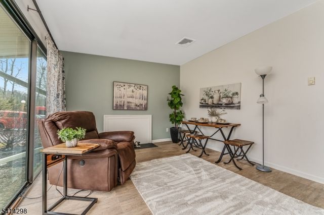 94 N Slope, Union Twp., NJ 08809