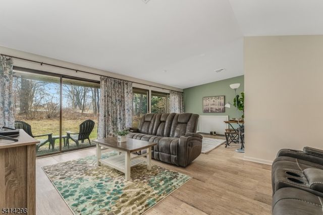 94 N Slope, Union Twp., NJ 08809