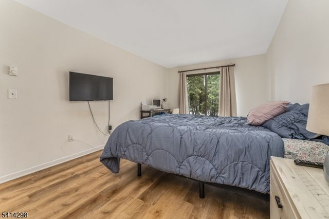 94 N Slope, Union Twp., NJ 08809