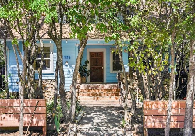 720 Grove Ave, Ukiah, CA 95482