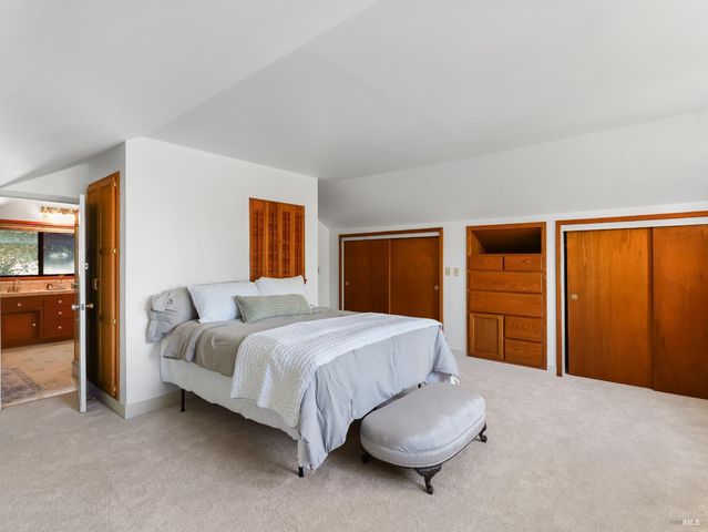 720 Grove Ave, Ukiah, CA 95482