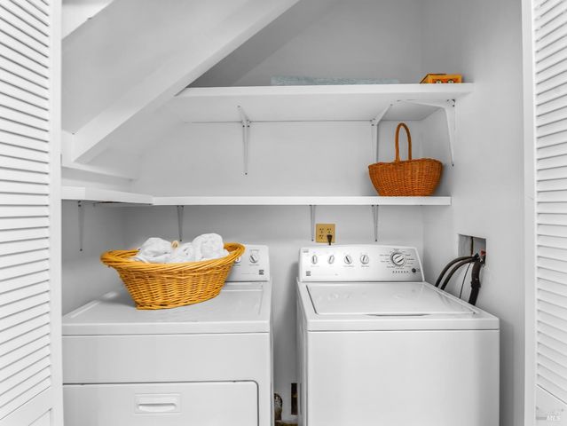 720 Grove Ave, Ukiah, CA 95482