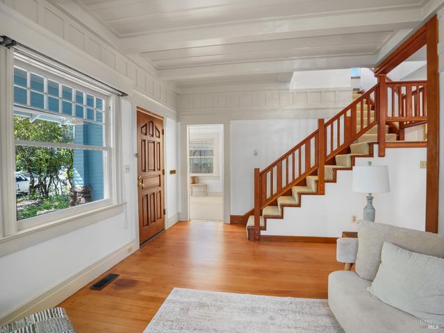 720 Grove Ave, Ukiah, CA 95482