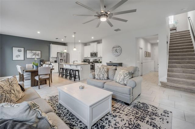 1561 CHELSEA MANOR CIRCLE, Deland, FL 32724