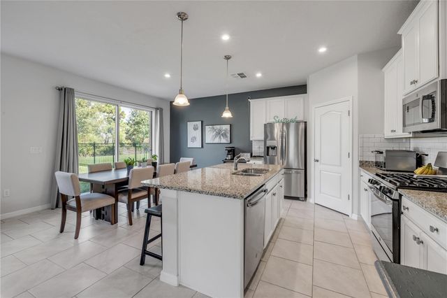 1561 CHELSEA MANOR CIRCLE, Deland, FL 32724