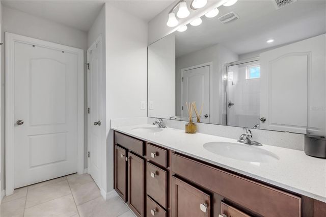 1561 CHELSEA MANOR CIRCLE, Deland, FL 32724