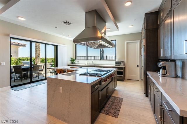 446 Highview Ridge Avenue, Las Vegas, NV 89138