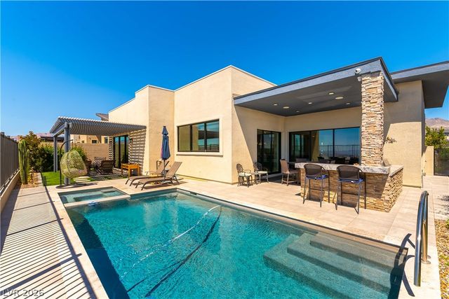 446 Highview Ridge Avenue, Las Vegas, NV 89138