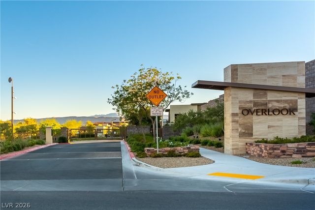 446 Highview Ridge Avenue, Las Vegas, NV 89138