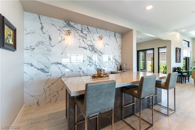 446 Highview Ridge Avenue, Las Vegas, NV 89138