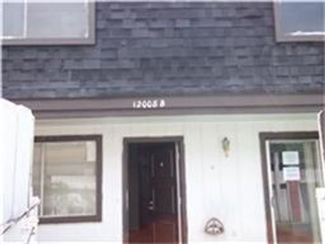 12002 Mighty Oak Drive, Houston, TX 77066