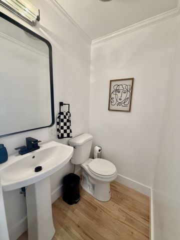 232 Admiral Cir, Lawrenceburg, TN 38464