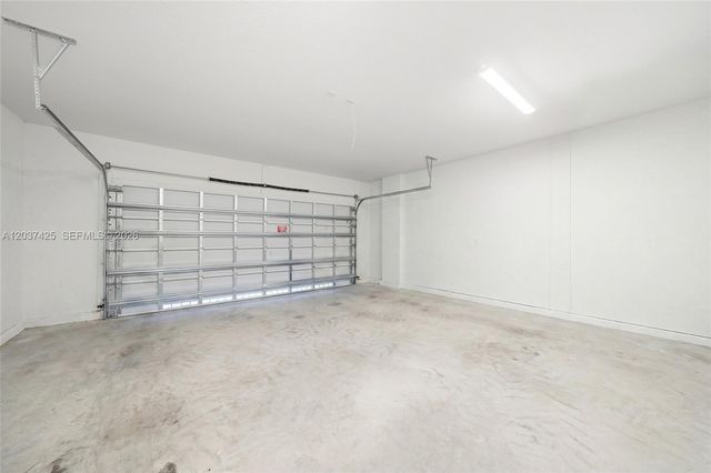 13249 SW 189th Ter, Miami, FL 33177