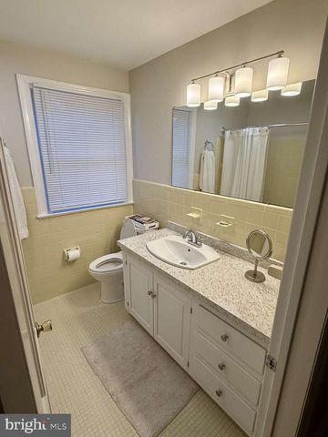 612 WHITBY DR, Wilmington, DE 19803