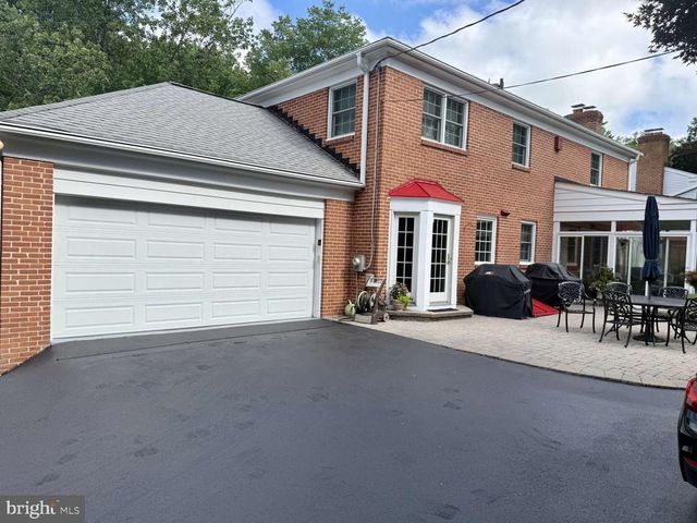 612 WHITBY DR, Wilmington, DE 19803