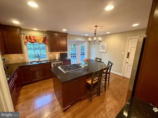 612 WHITBY DR, Wilmington, DE 19803