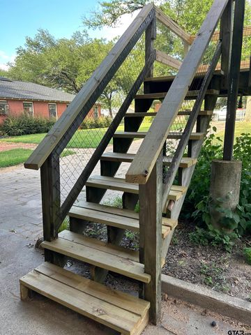 919 Wilma, Tyler, TX 75703