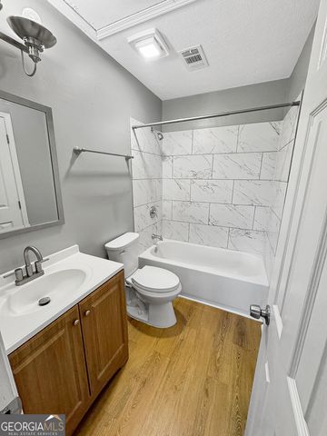 5883 SE Brookside Drive SE, Mableton, GA 30126