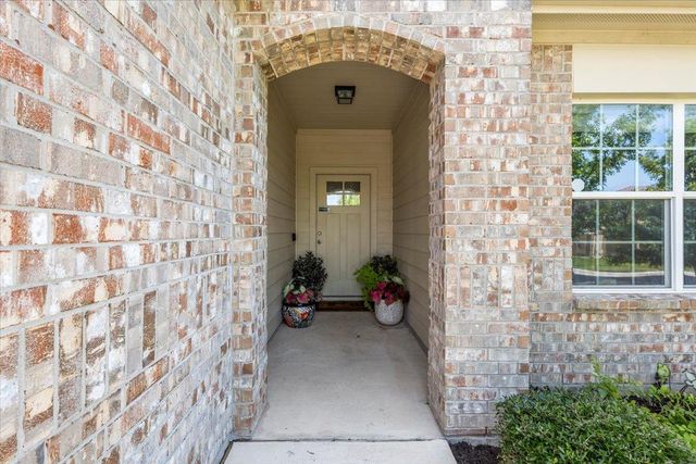 1300 Ferryman DR, Georgetown, TX 78626