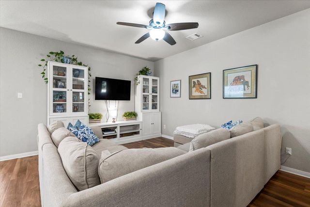 1300 Ferryman DR, Georgetown, TX 78626