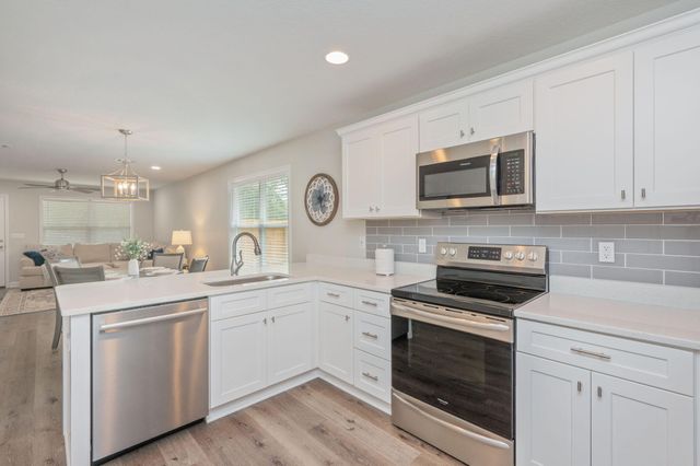 107 Jeff Drive, Crestview, FL 32536