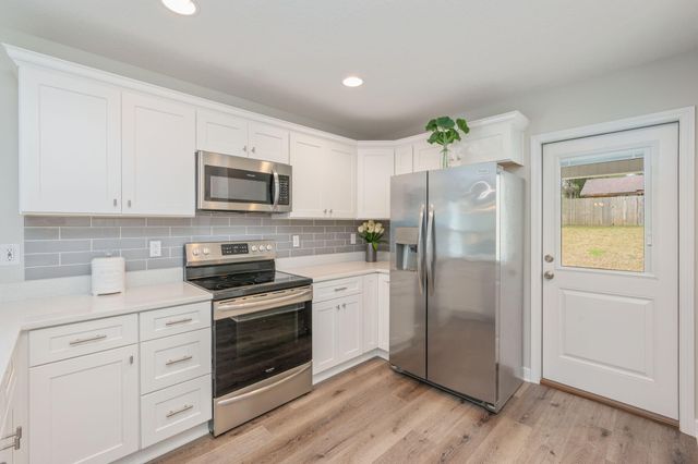 107 Jeff Drive, Crestview, FL 32536