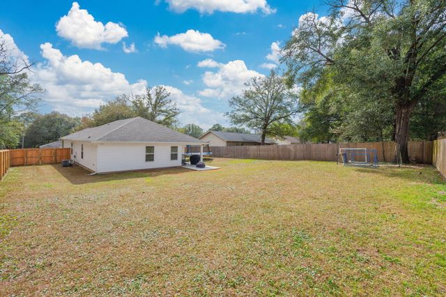 107 Jeff Drive, Crestview, FL 32536