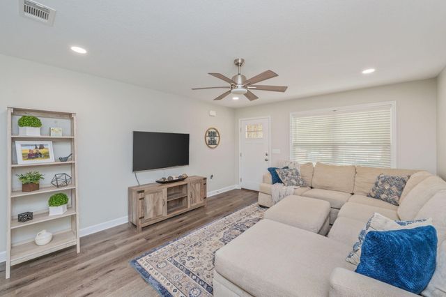 107 Jeff Drive, Crestview, FL 32536