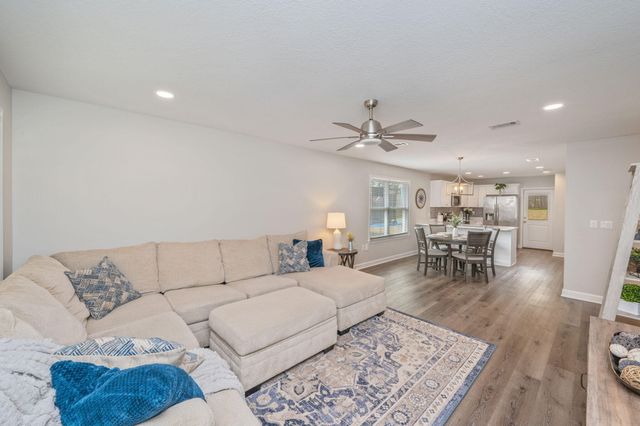 107 Jeff Drive, Crestview, FL 32536