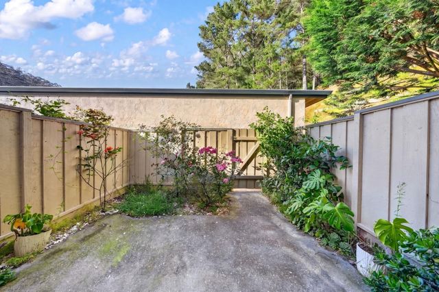 1358 Terra Nova Boulevard, Pacifica, CA 94044