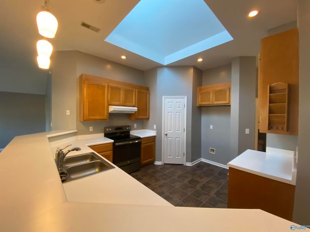 389 River Bend Drive, Madison, AL 35824