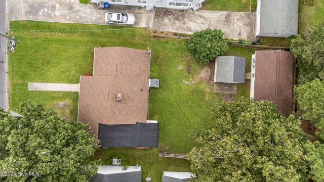 4220 Montague Avenue, Ayden, NC 28513