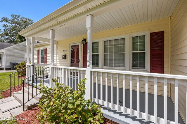 4220 Montague Avenue, Ayden, NC 28513