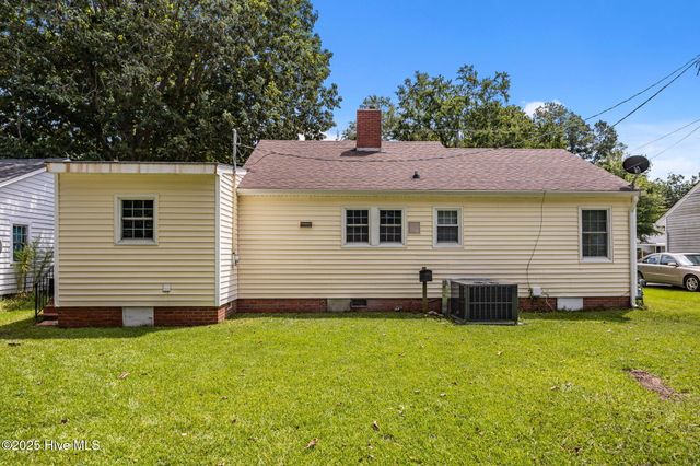 4220 Montague Avenue, Ayden, NC 28513