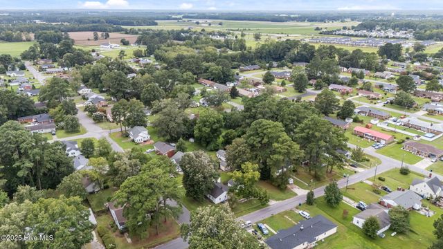 4220 Montague Avenue, Ayden, NC 28513