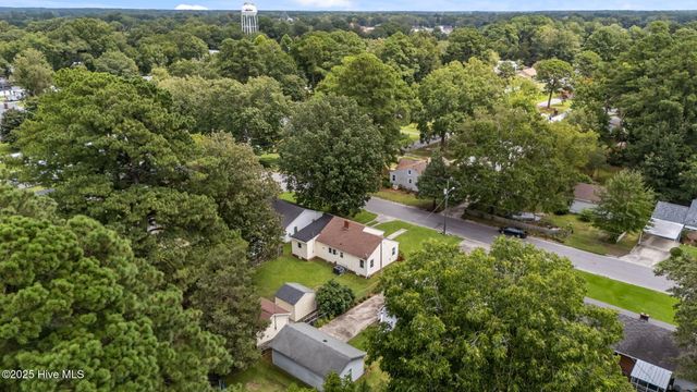 4220 Montague Avenue, Ayden, NC 28513