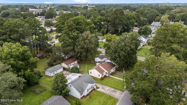 4220 Montague Avenue, Ayden, NC 28513