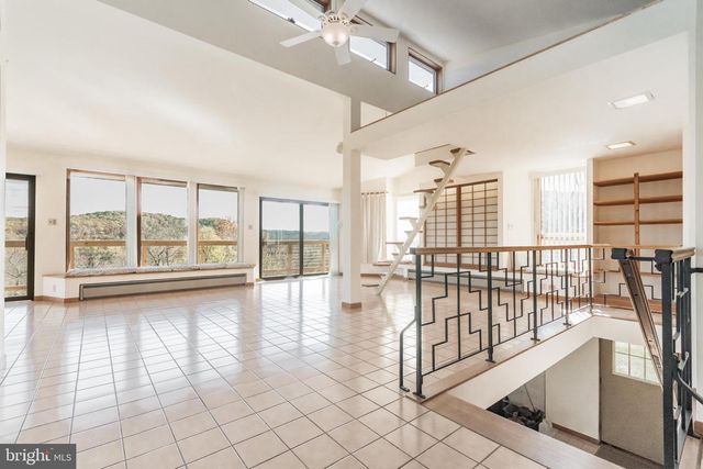 61 TEAL, Green Spring, WV 26722