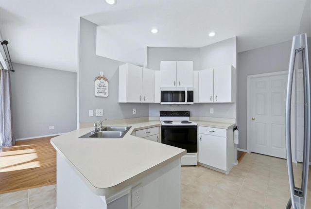 5009 46TH STREET W, Bradenton, FL 34210