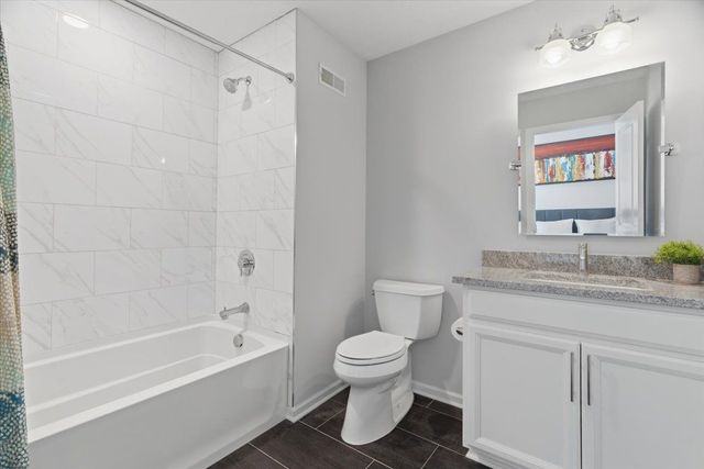 5320 Holmes St, Lawrenceville, PA 15201