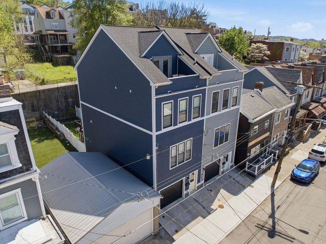 5320 Holmes St, Lawrenceville, PA 15201