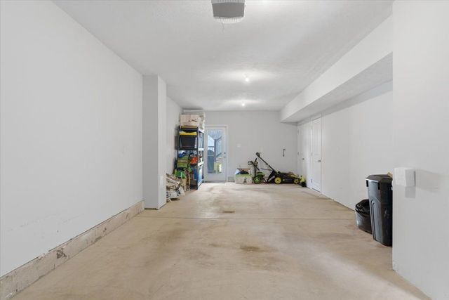 5320 Holmes St, Lawrenceville, PA 15201
