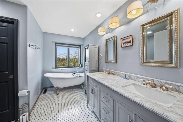 317 N 250 W, Valparaiso, IN 46385