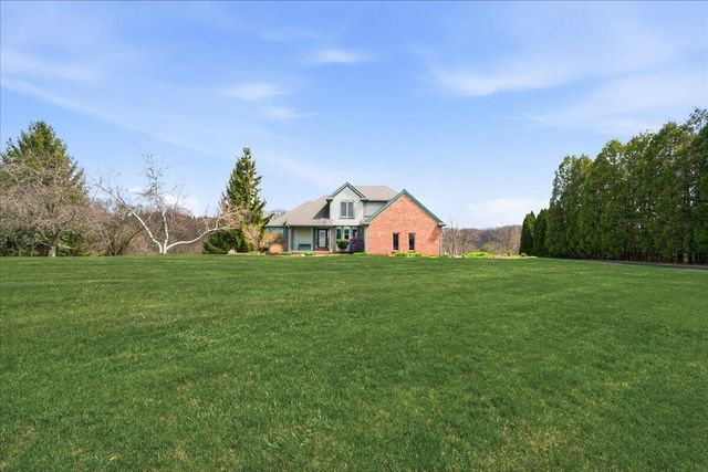317 N 250 W, Valparaiso, IN 46385