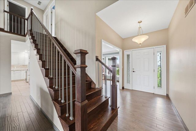 317 N 250 W, Valparaiso, IN 46385