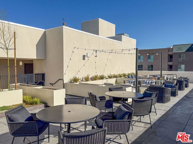 201 N La Brea Avenue 413, Inglewood, CA 90301