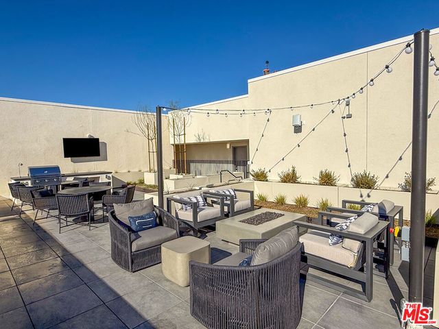 201 N La Brea Avenue 413, Inglewood, CA 90301